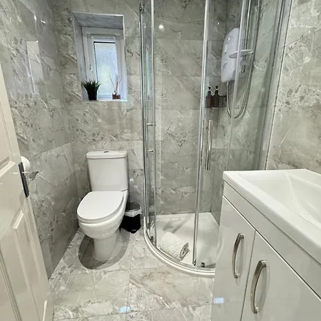 公寓 4 Bed En-suites Close To Centre &uni Parking *