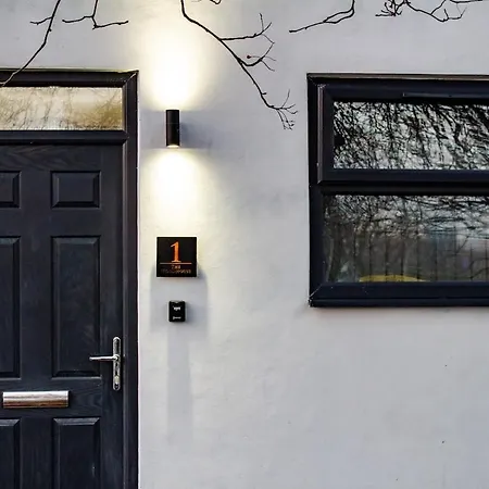 4 Bed En-suites Close To Centre &uni Parking * Лідс