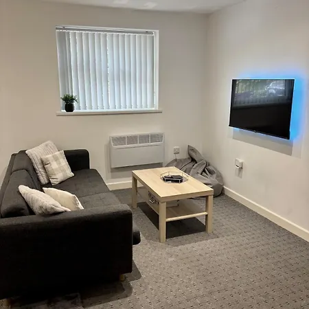 4 Bed En-suites Close To Centre &uni Parking Апартаменти