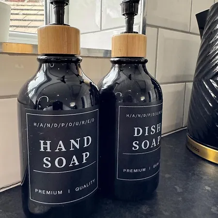 4 Bed En-suites Close To Centre &uni Parking * Λιντς