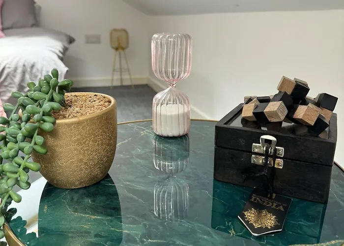 4 Bed En-suites Close To Centre &uni Parking Апартаменты *