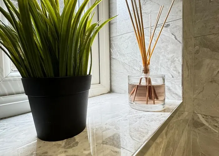 4 Bed En-suites Close To Centre &uni Parking Апартаменты Лидс