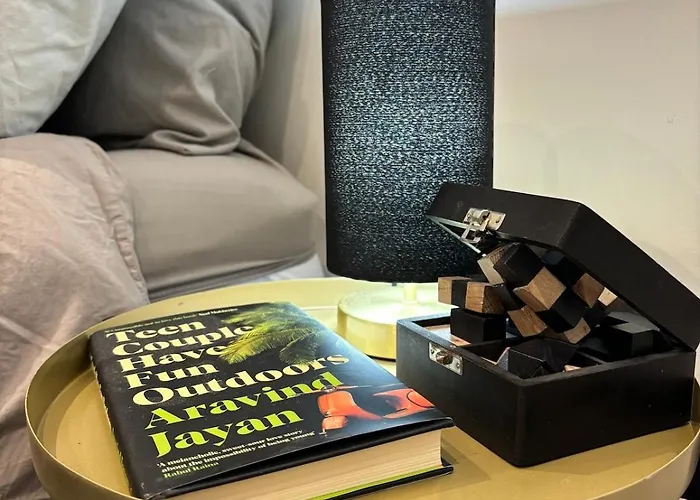 Апартаменти 4 Bed En-suites Close To Centre &uni Parking