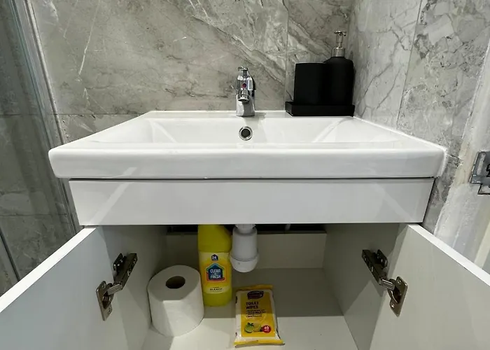 4 Bed En-suites Close To Centre &uni Parking Апартаменти