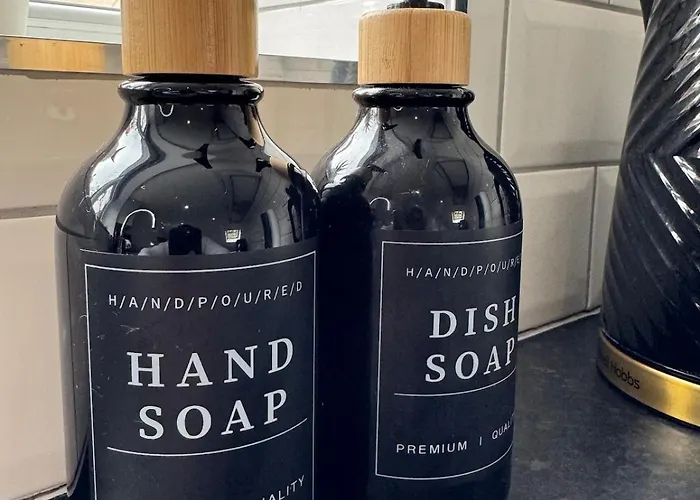 4 Bed En-suites Close To Centre &uni Parking * Лідс