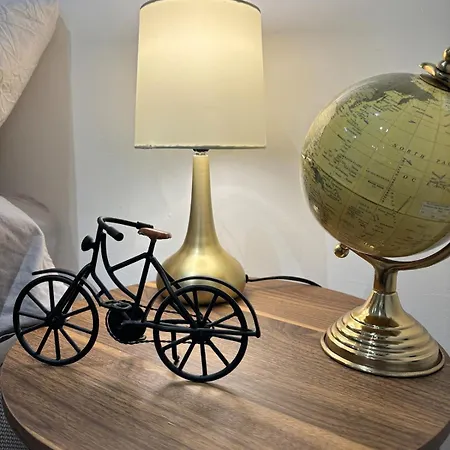 4 Bed En-suites Close To Centre &uni Parking * 利兹