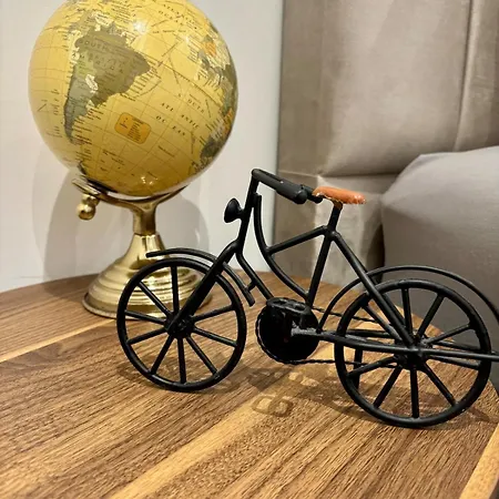 4 Bed En-suites Close To Centre &uni Parking 公寓